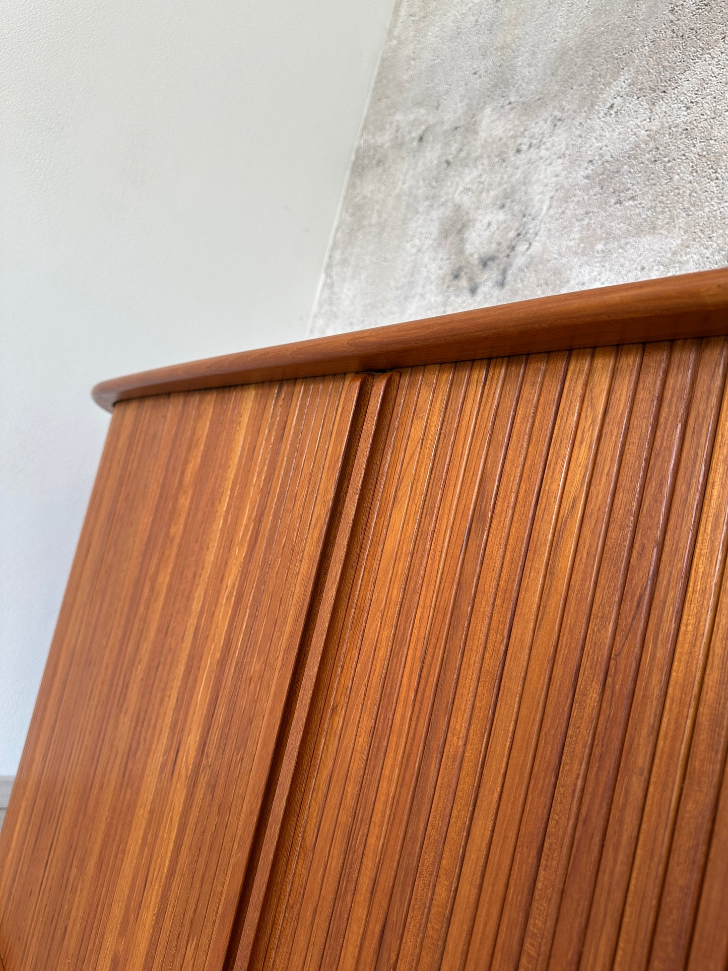 Danish Teak Kommode / Sideboard by Dyrlund 181cm, 1960er