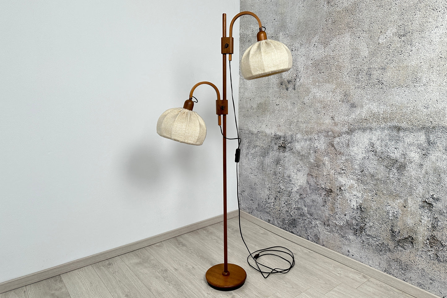 Bogenlampe / Stehlampe / Bodenleuchte by Domus in Nussbaum, 1960er