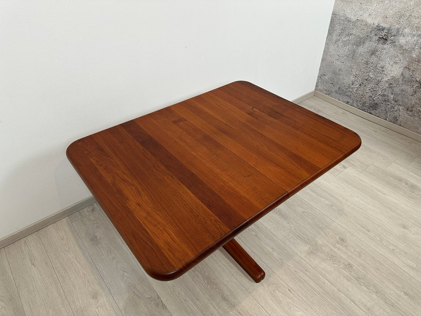Ausziehbarer Teak Esstisch bis 219cm im Danish Design, 1980er