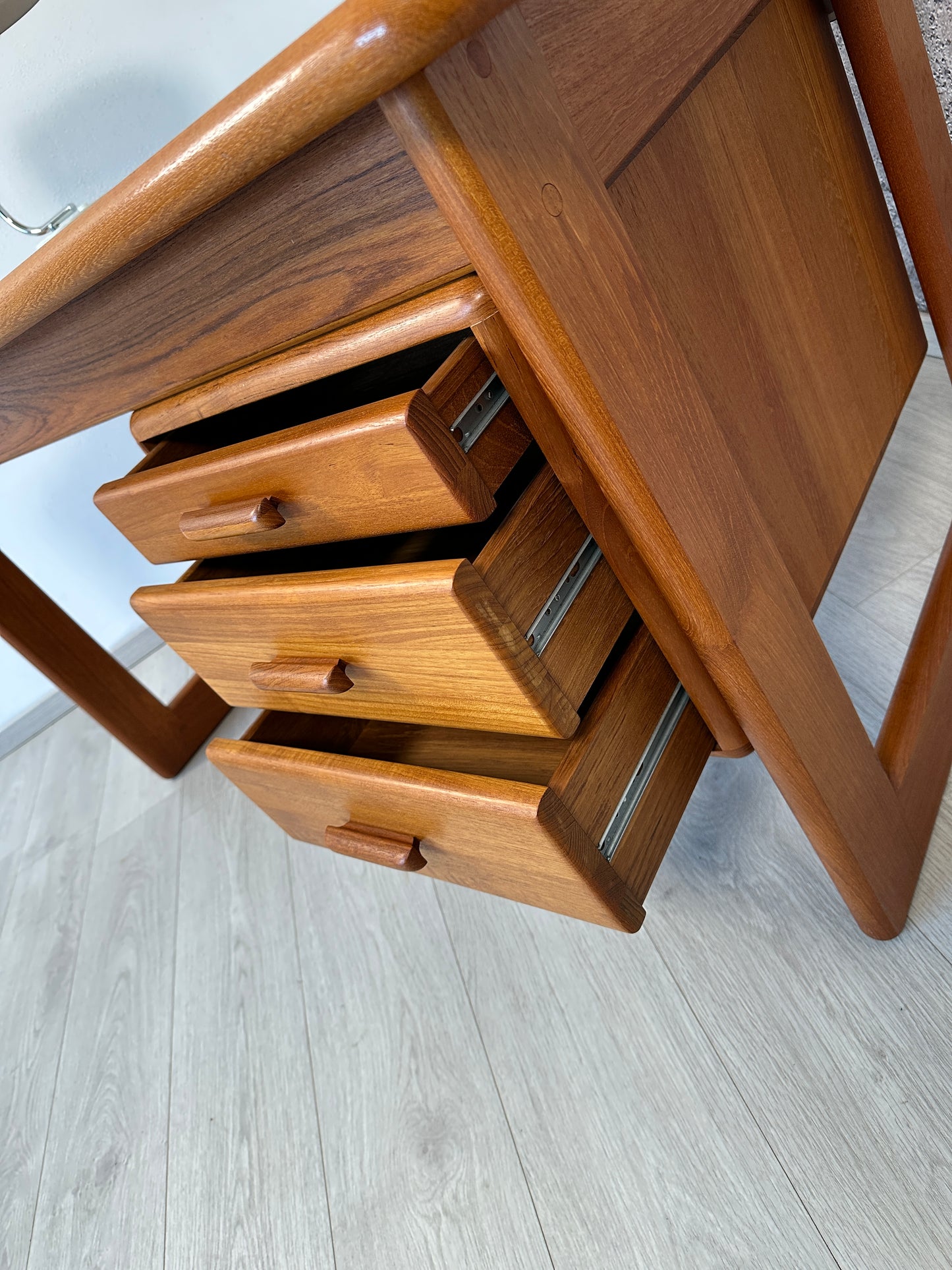 Dänischer Teak Schreibtisch / Desk by Dansk Form, 80er 90er