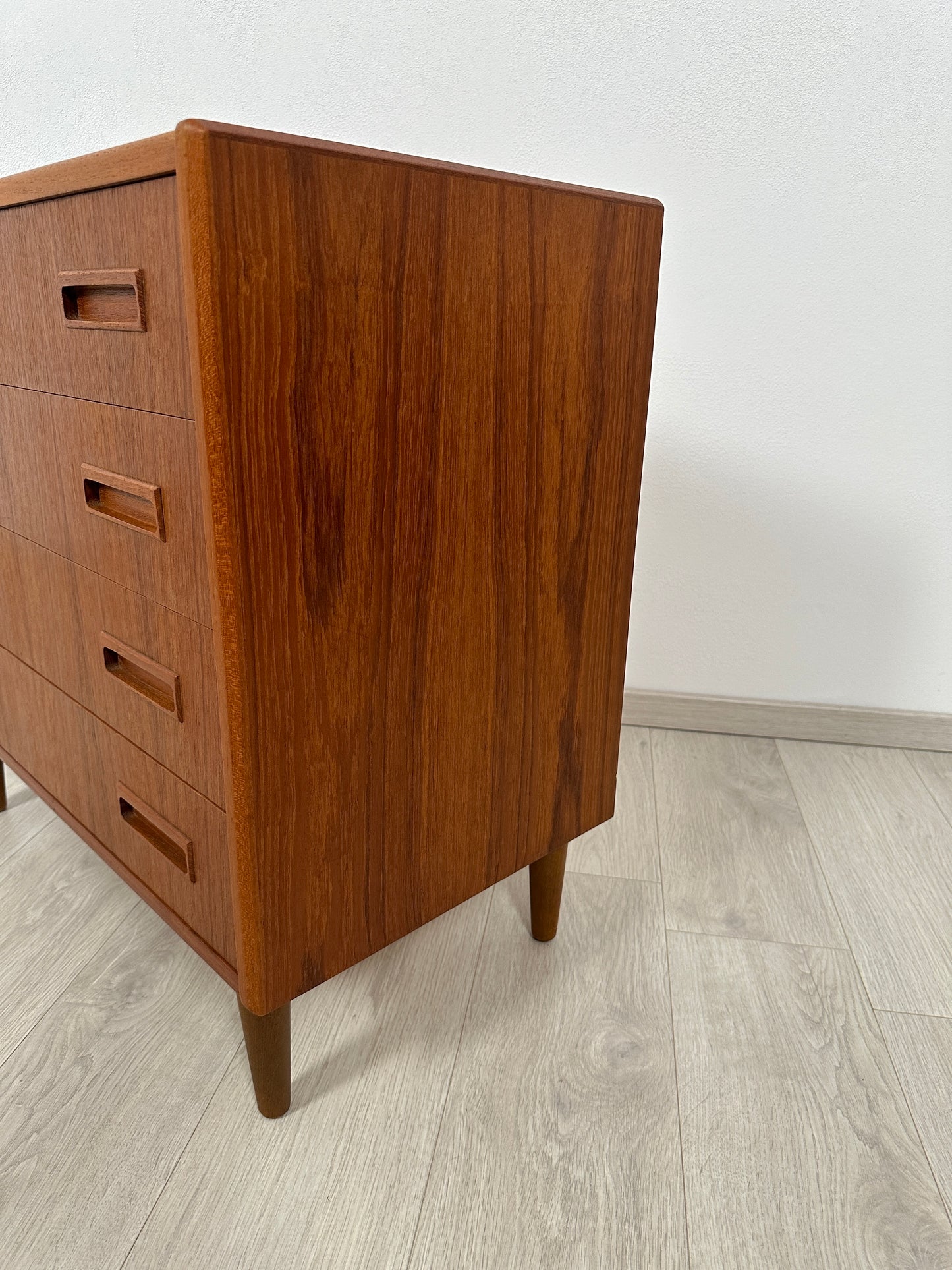Dänische Teak Kommode mit 4 Schubladen, 1960er
