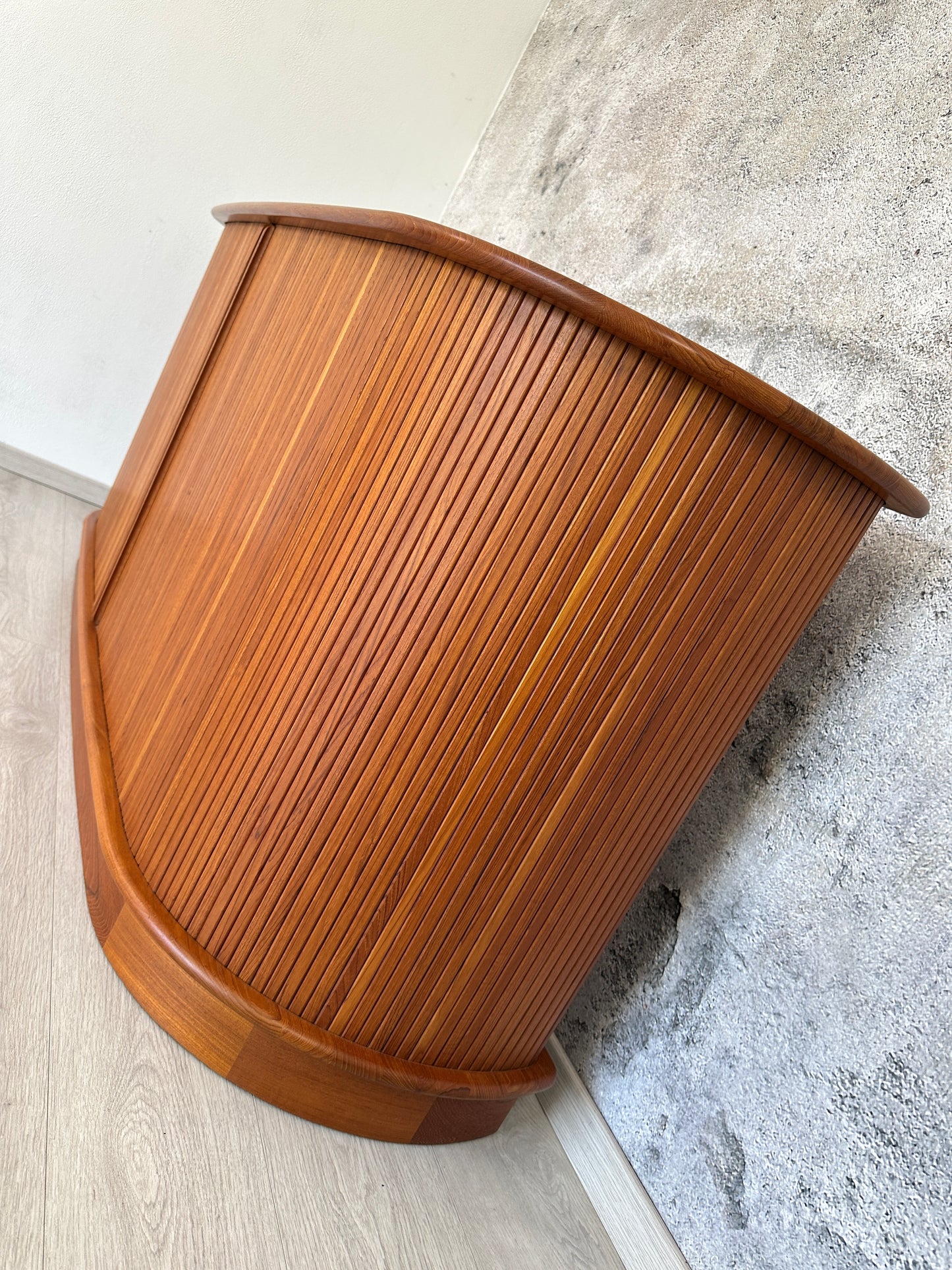 Danish Teak Kommode / Sideboard by Dyrlund 181cm, 1960er