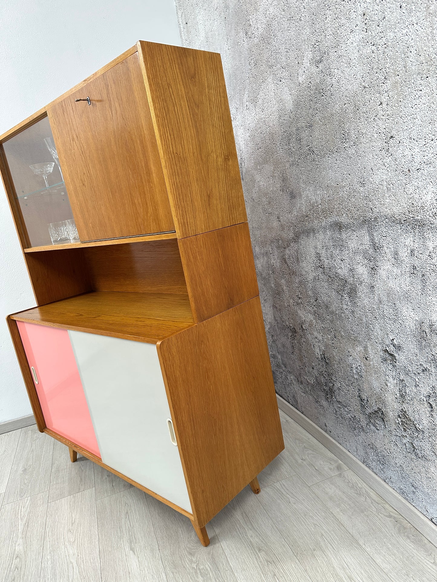 Kommode / Sideboard / Anrichte U-452 mit Barschrank by Jiří Jiroutek für Interier Praha, 1960er