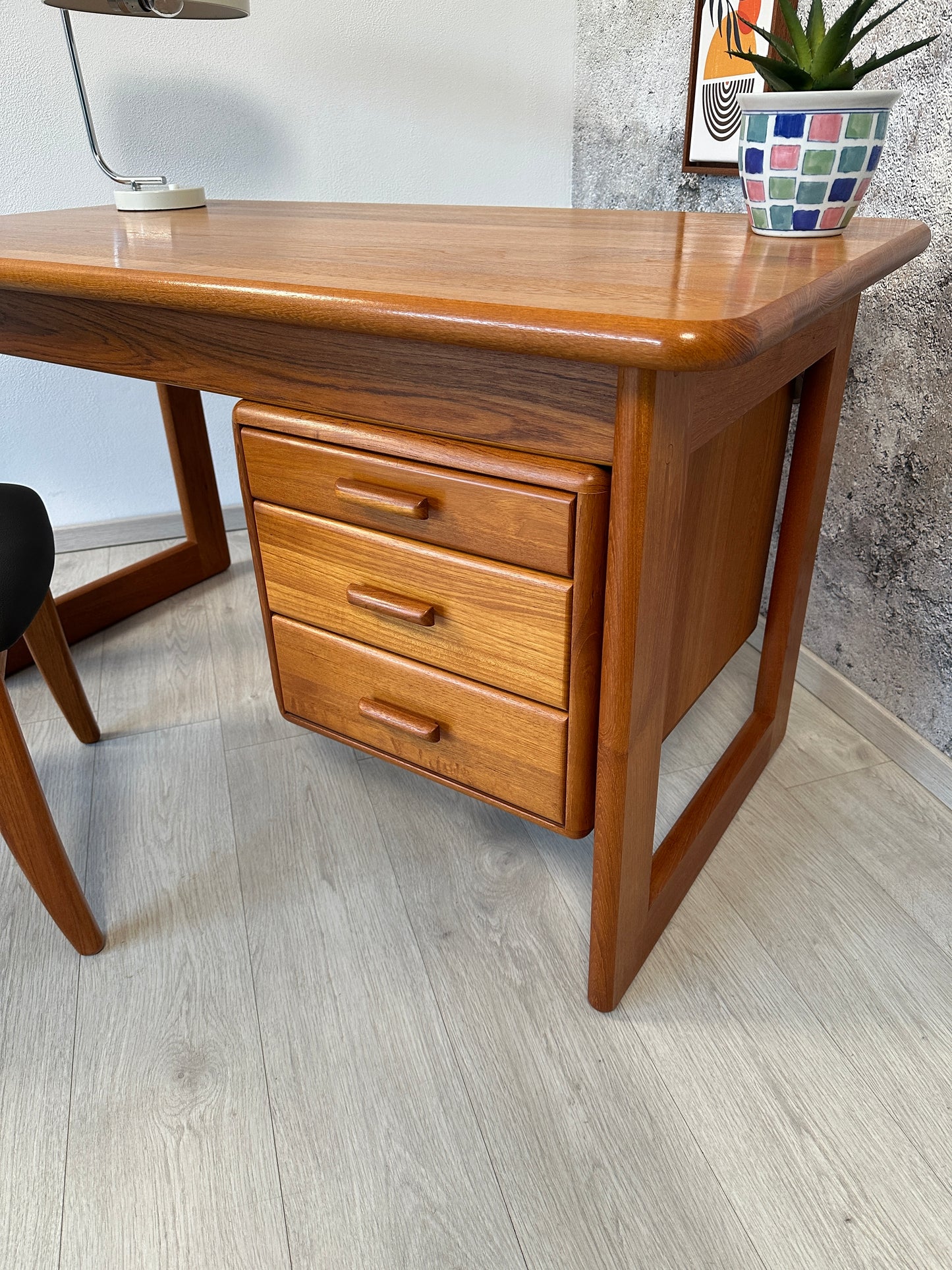 Dänischer Teak Schreibtisch / Desk by Dansk Form, 80er 90er