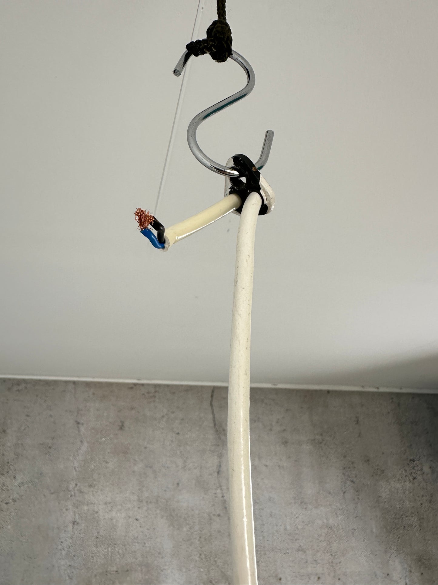 DDR Pendelleuchte / Deckenlampe VEB Metalldrücker Halle, 70er Jahre