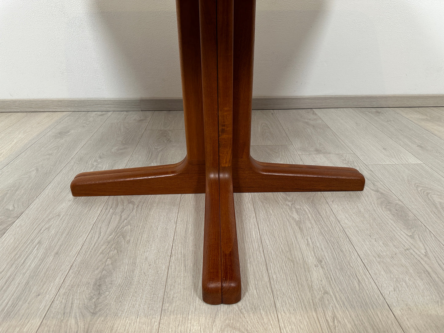 Ausziehbarer Teak Esstisch bis 219cm im Danish Design, 1980er
