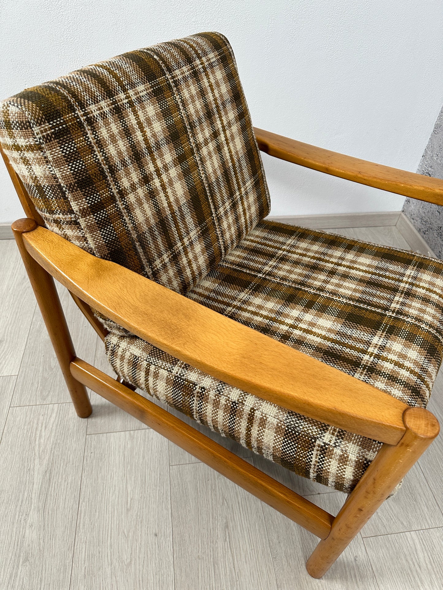 (2 von 2) Armlehnensessel / Easy Chair Knoll Antimott, 1960er