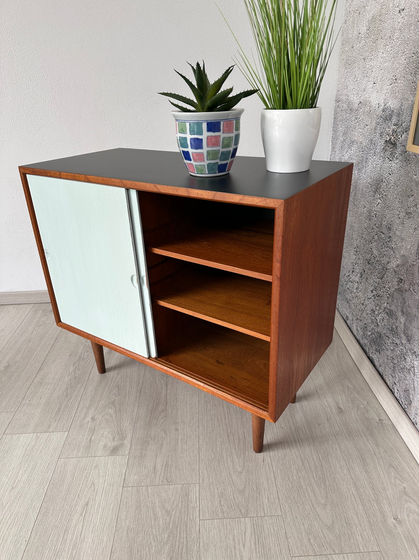 Teak Kommode / Sideboard by Cadovius mit Schiebetüren, 1960er