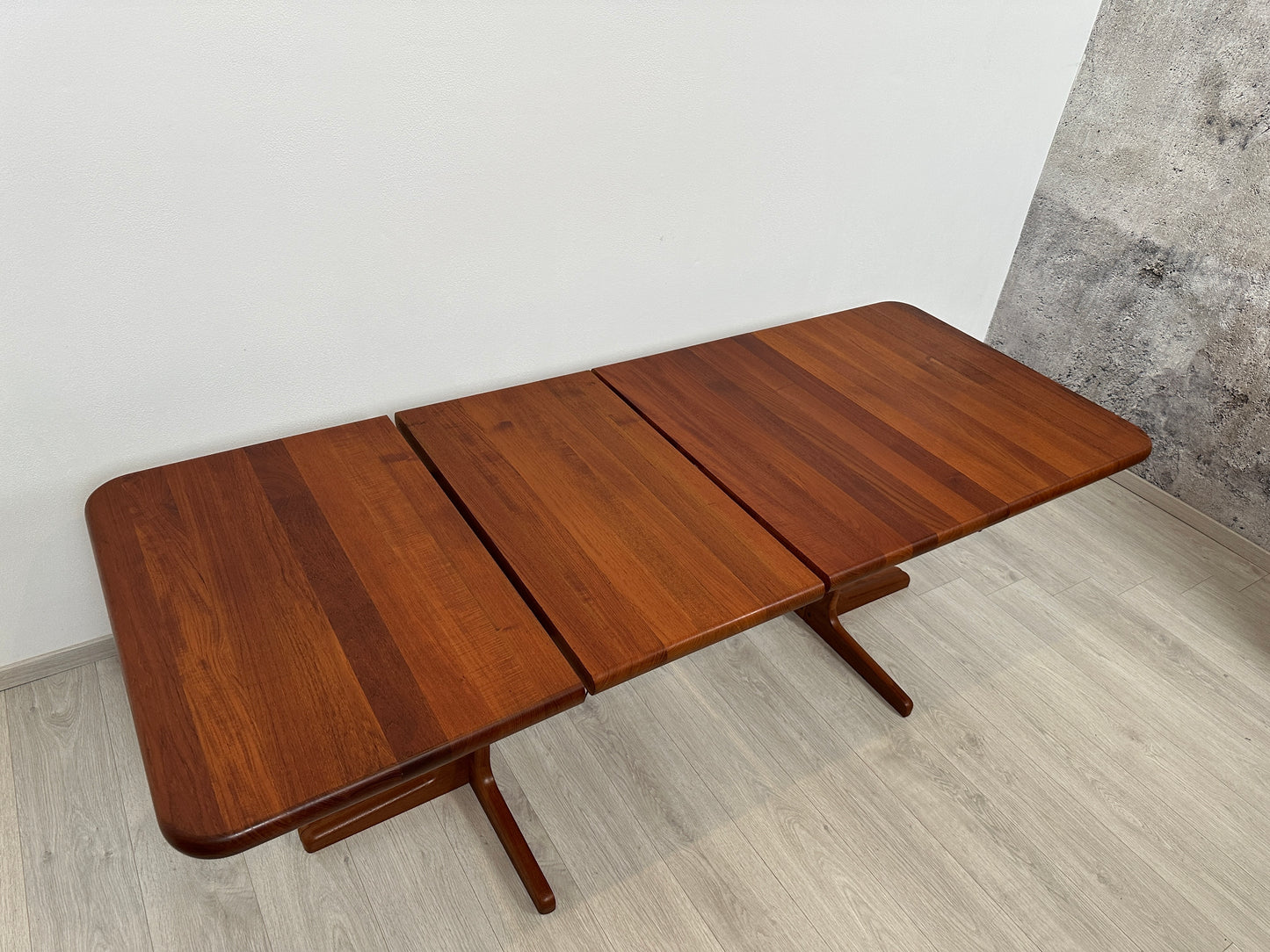 Ausziehbarer Teak Esstisch bis 219cm im Danish Design, 1980er
