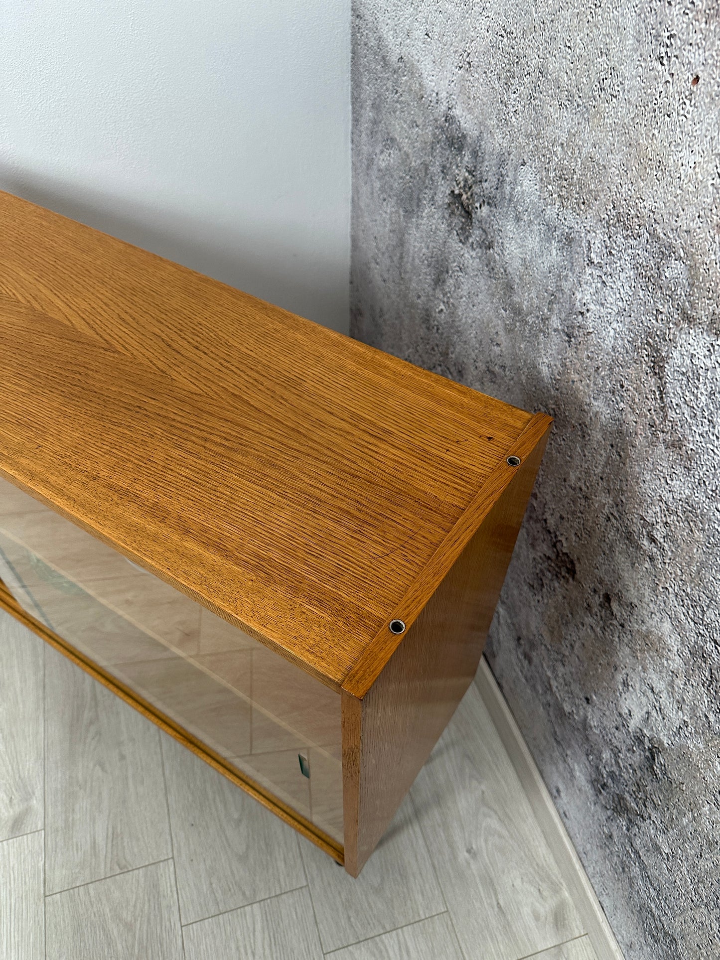Kommode / Sideboard auf Hairpins by Jiří Jiroutek für Interier Praha, 1960er