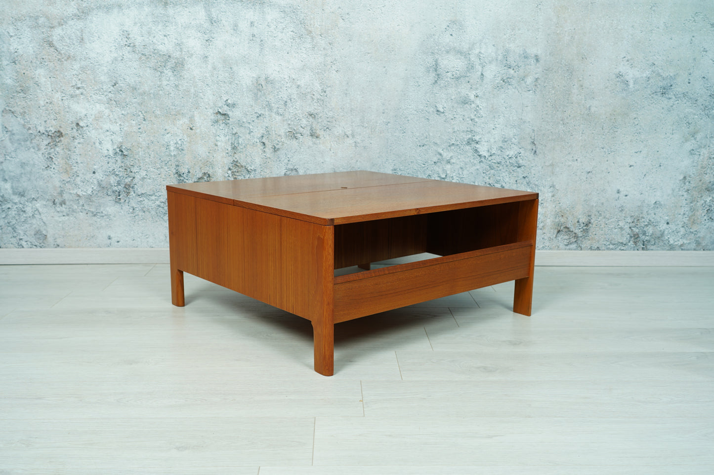 Teak Aufbewahrungsbox / Couchtisch MidCentury, 1970er