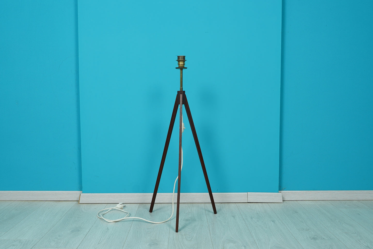 Midcentury Teak Tripod Stehlampe von Aro Leuchten, 60er 70er