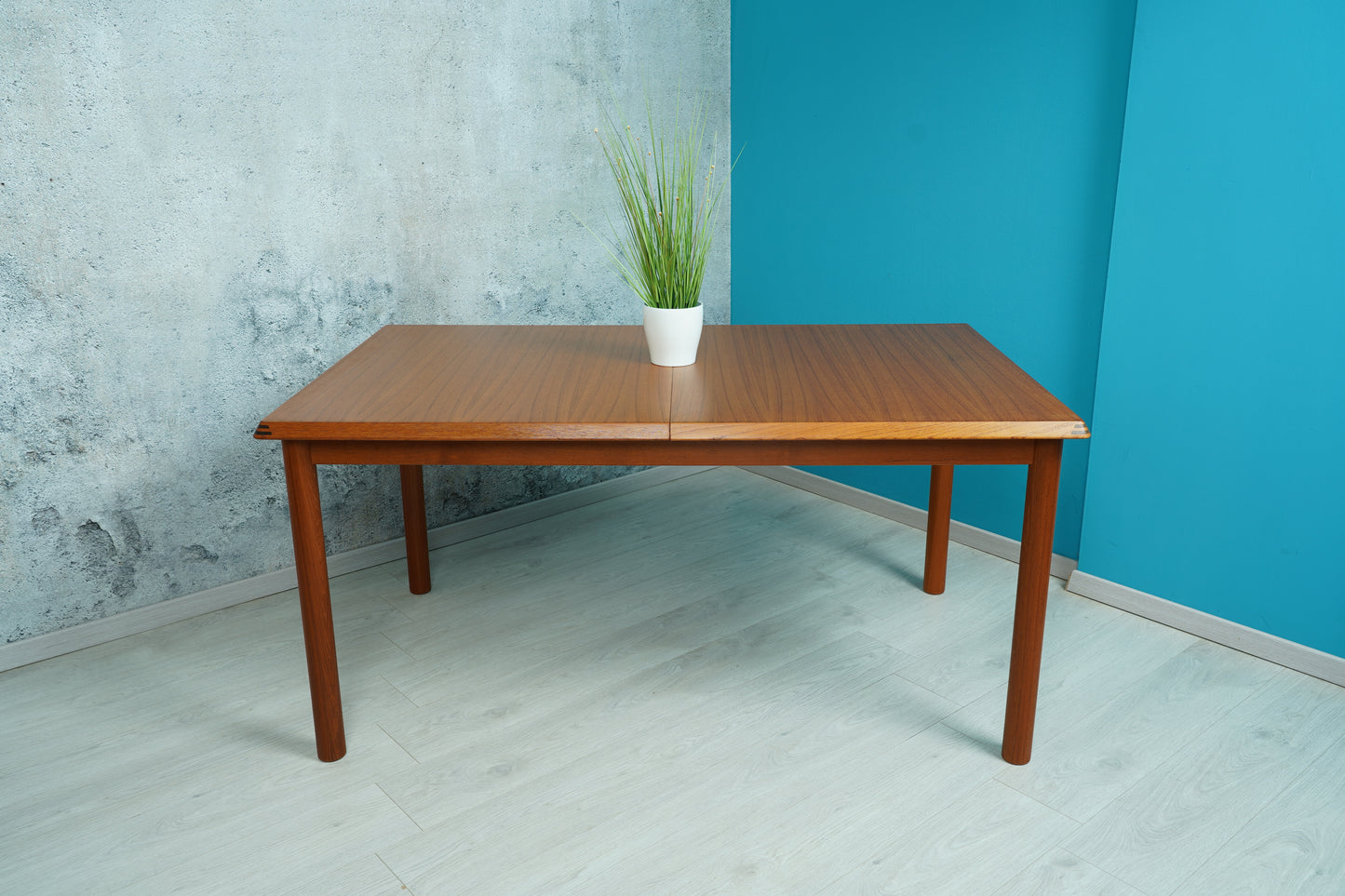 Dänischer Mid-Century Esstisch aus Teak 200cm, 1960er