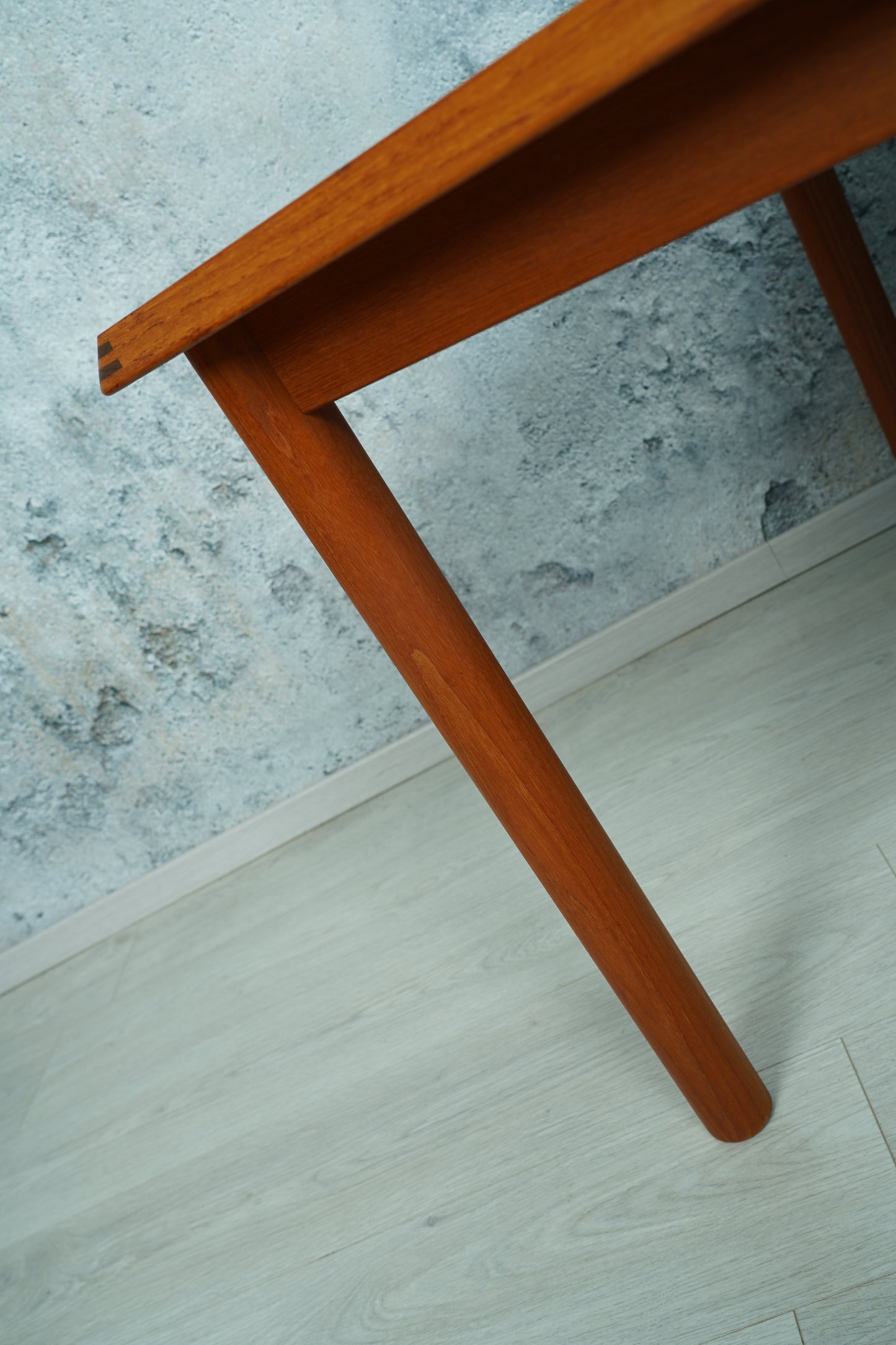 Dänischer Mid-Century Esstisch aus Teak 200cm, 1960er
