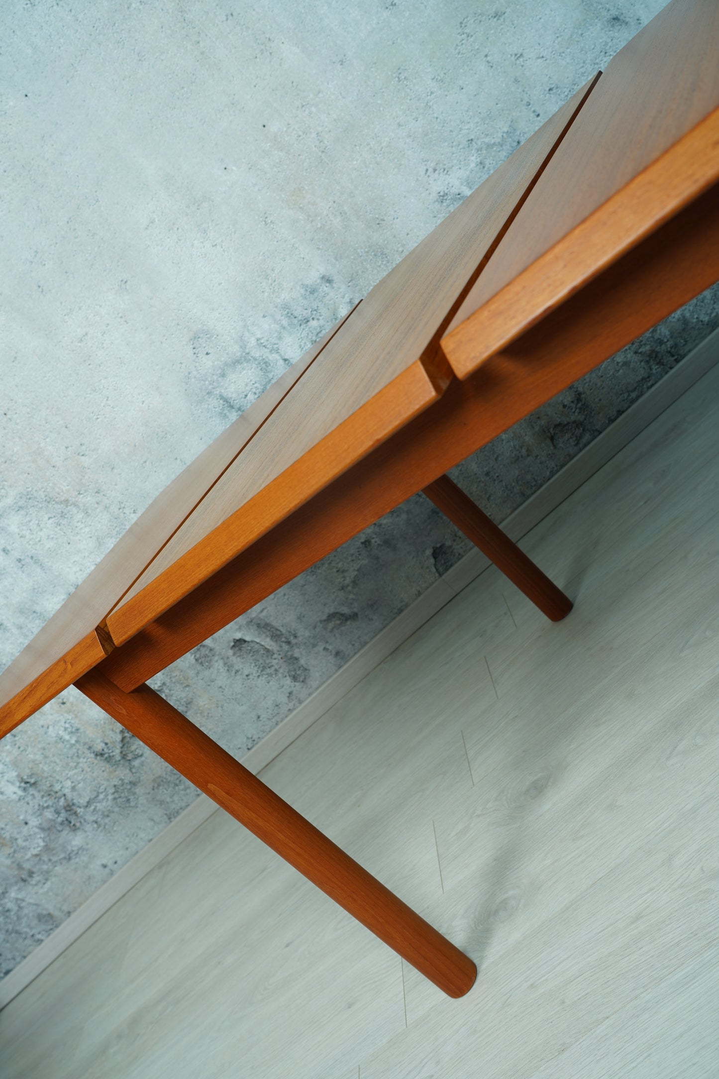 Dänischer Mid-Century Esstisch aus Teak 200cm, 1960er