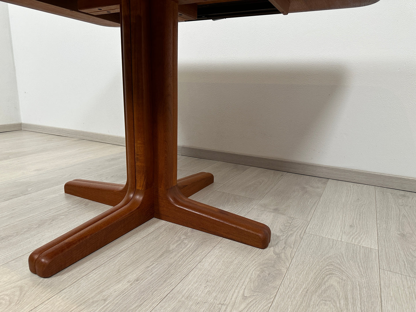 Ausziehbarer Teak Esstisch bis 219cm im Danish Design, 1980er