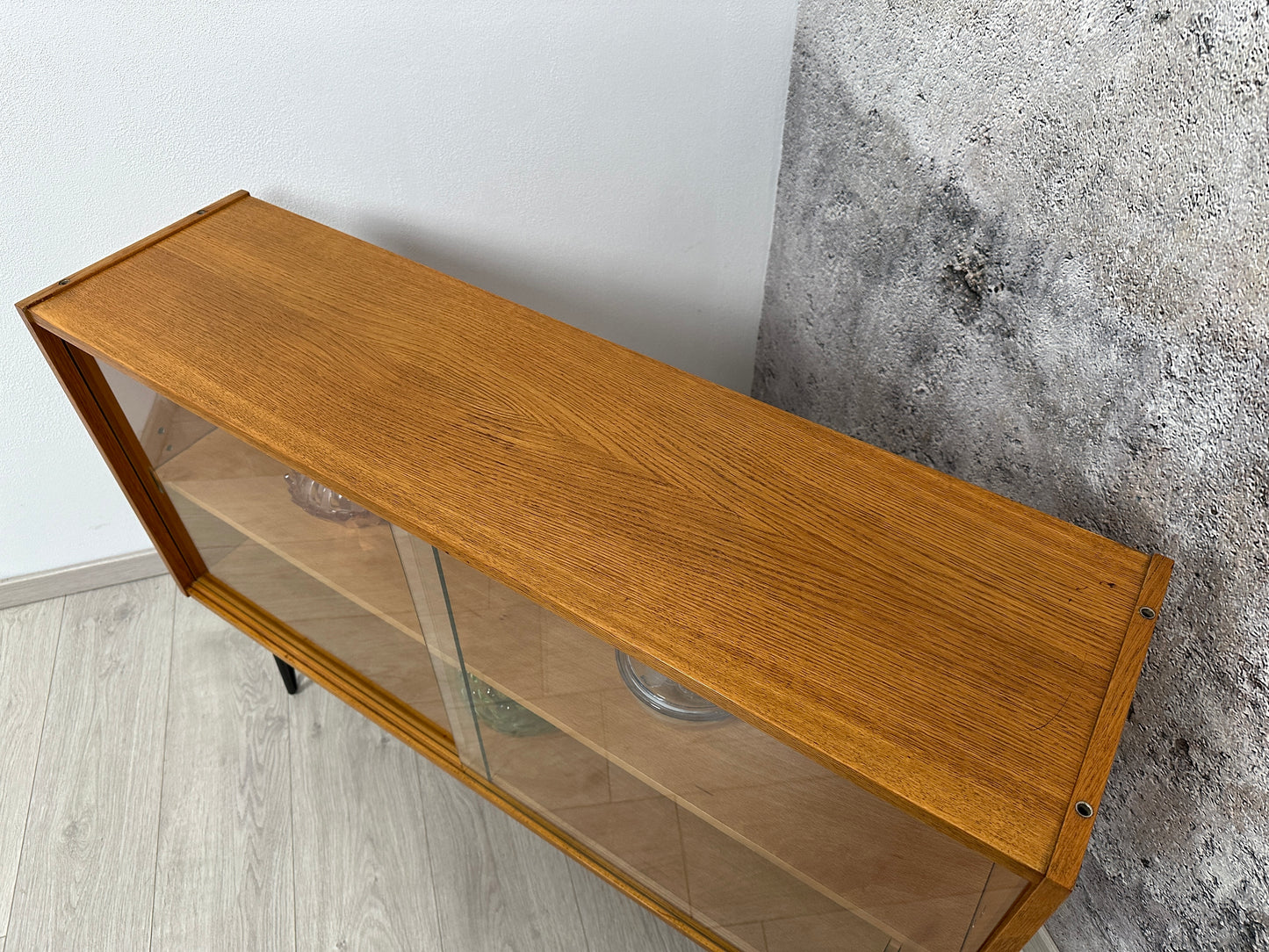 Kommode / Sideboard auf Hairpins by Jiří Jiroutek für Interier Praha, 1960er