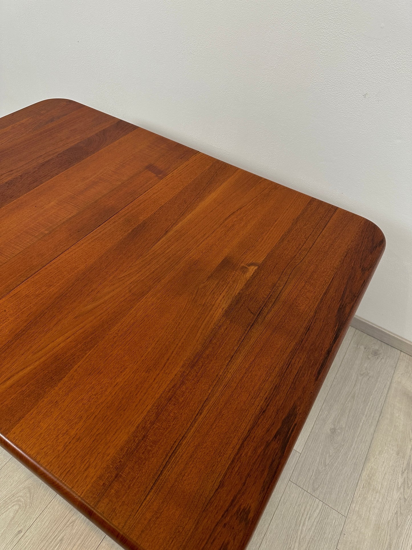Ausziehbarer Teak Esstisch bis 219cm im Danish Design, 1980er