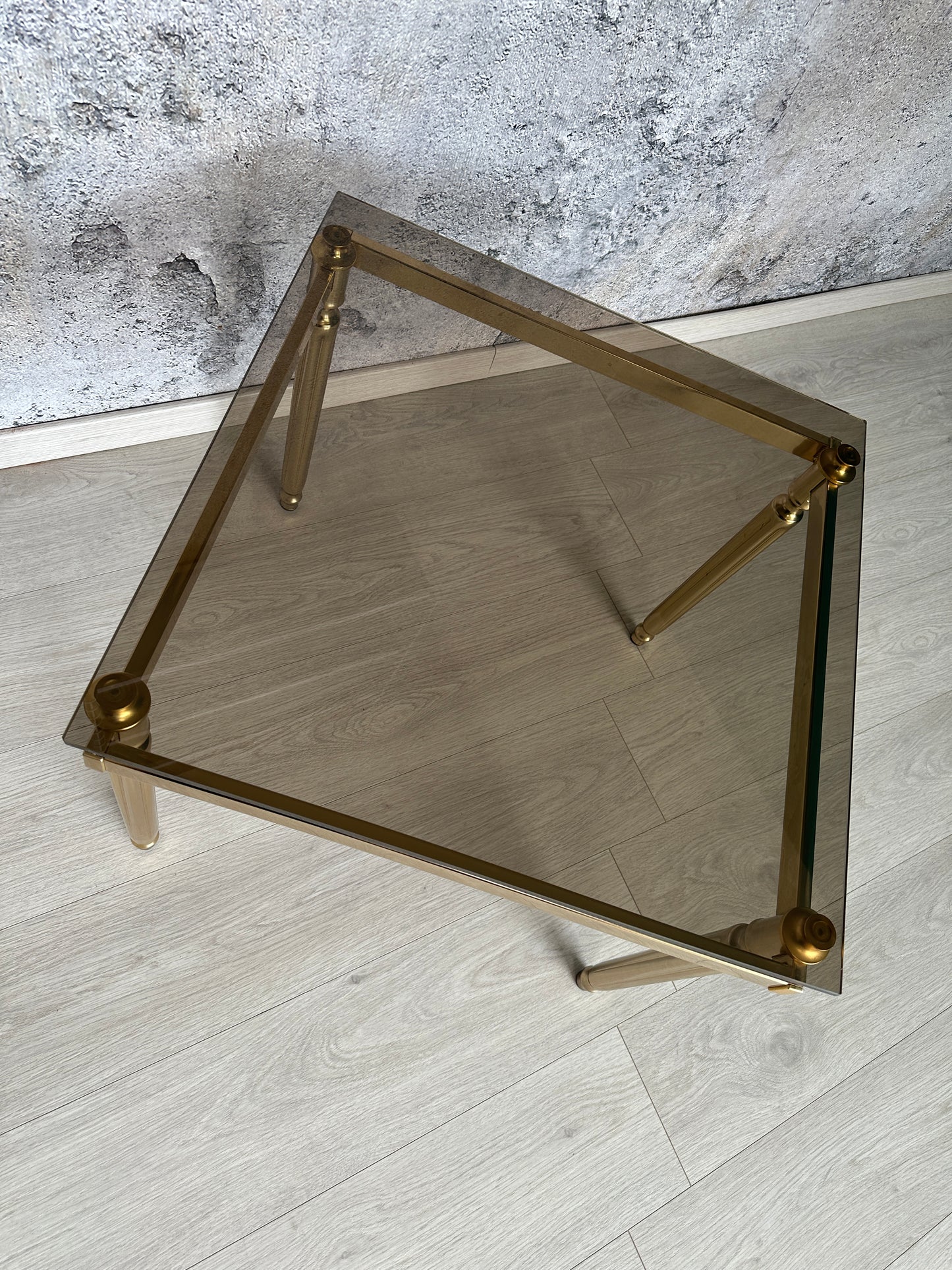 Couchtische / Beistelltische Eckig aus Glas/Messing im Hollywood Regency Stil, 1970er