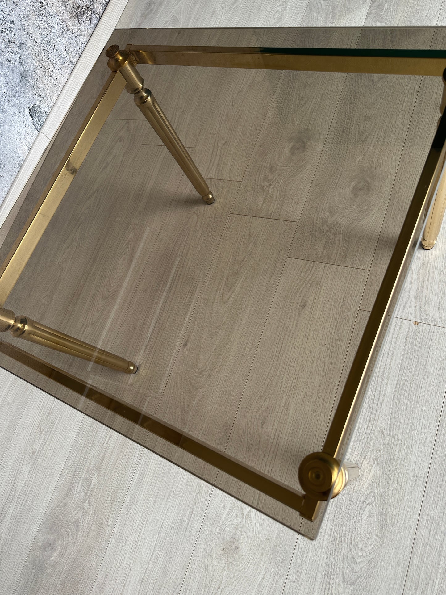 Couchtische / Beistelltische Eckig aus Glas/Messing im Hollywood Regency Stil, 1970er