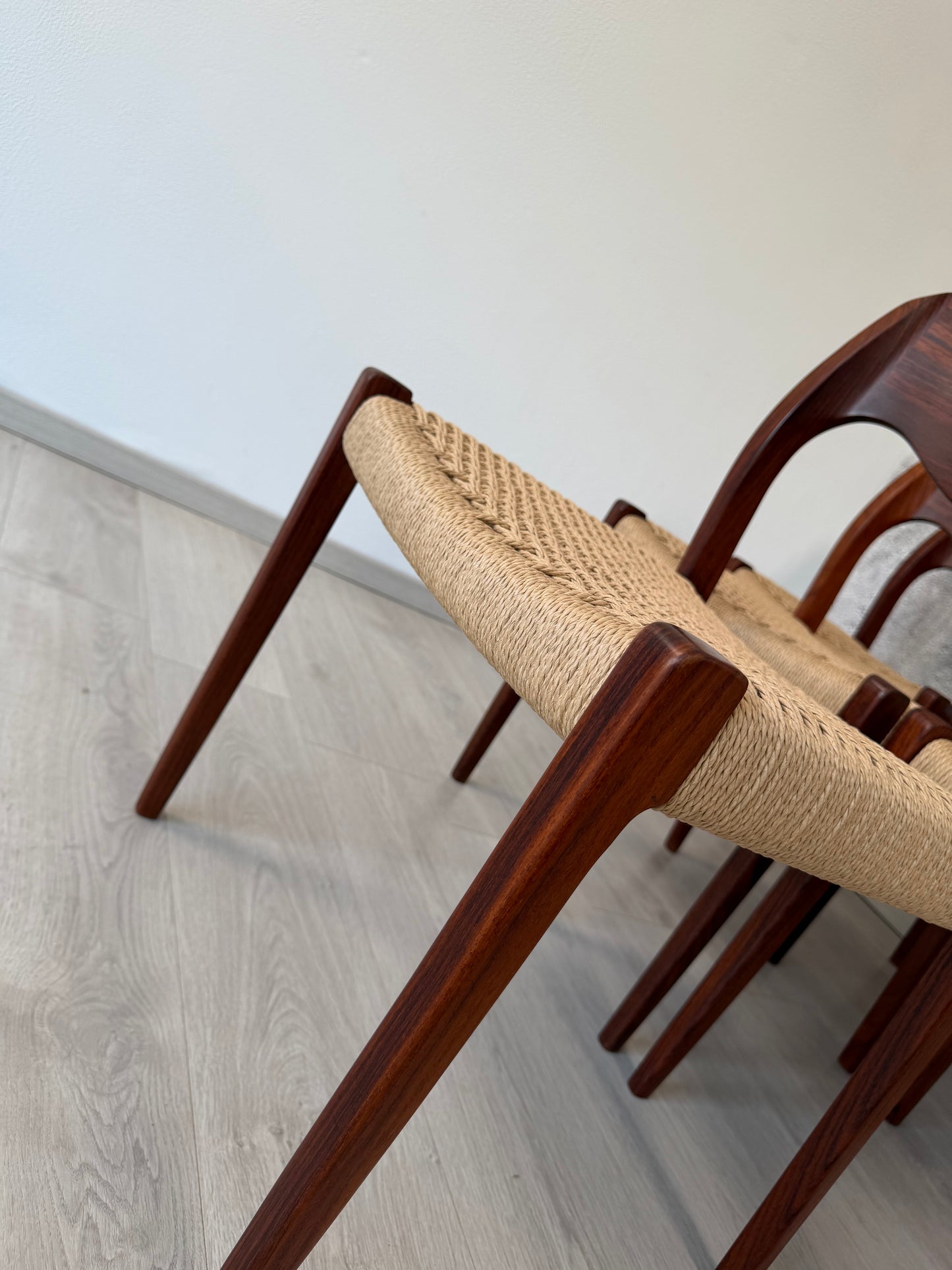 6er Set Palisander Stühle Møller Modell 71 Geflecht Neu, 60er