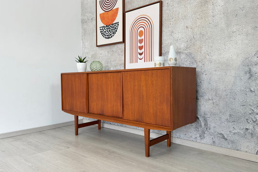 Danish Teak Sideboard by E.W. Bach für Sejling Skabe, 1960er