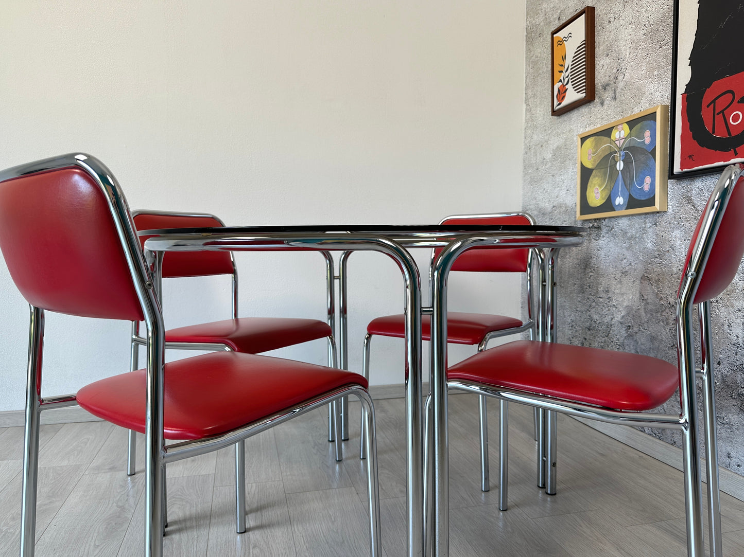 Space Age Esstisch mit Rauchglasplatte und Chromgestell, 1970er