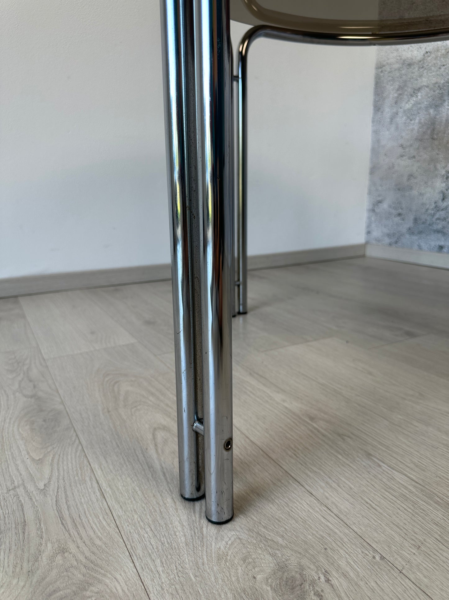 Space Age Esstisch mit Rauchglasplatte und Chromgestell, 1970er