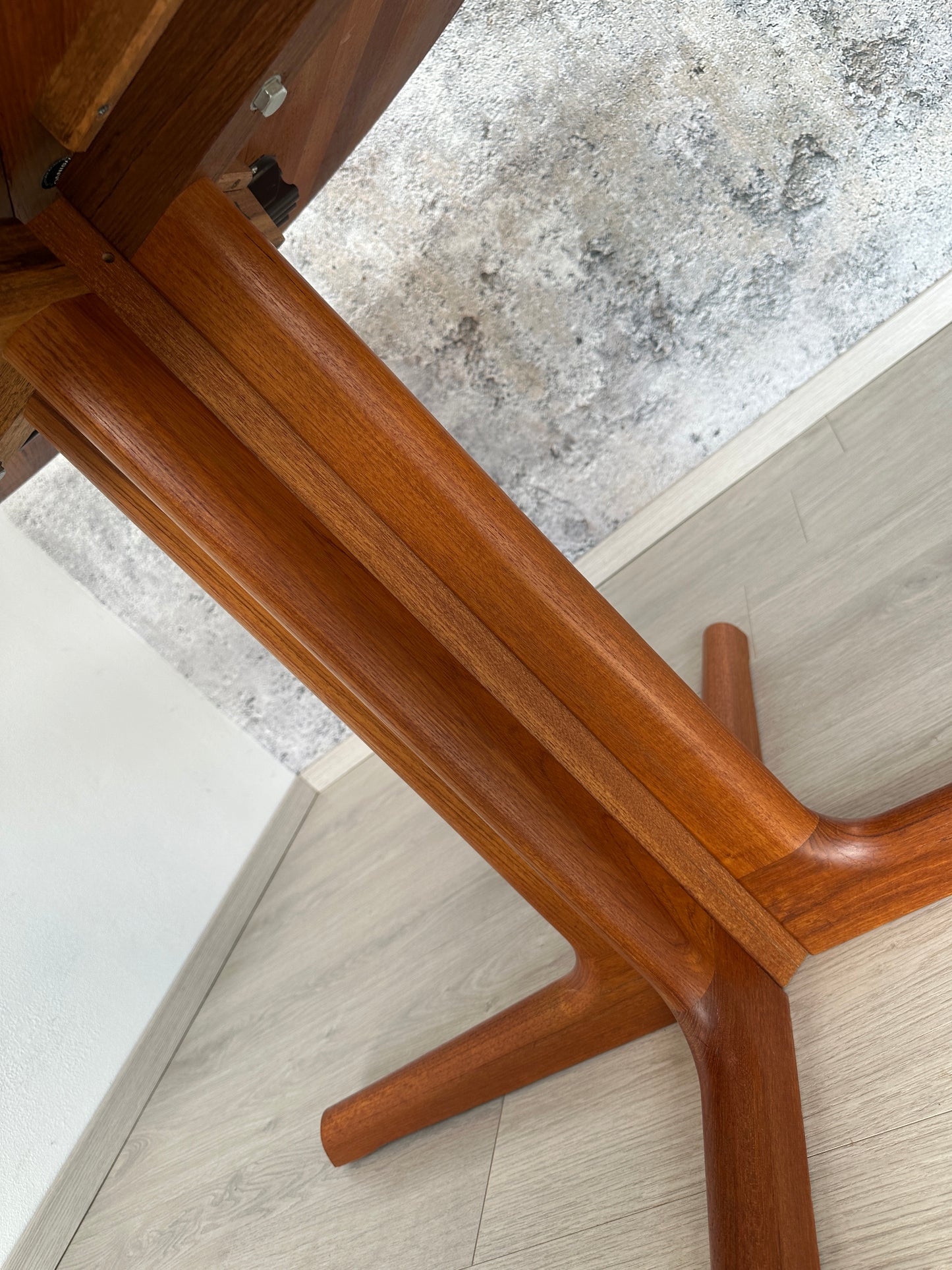 Dänischer Teak-Esstisch Gudme – ausziehbar bis 214 cm Mid-Century