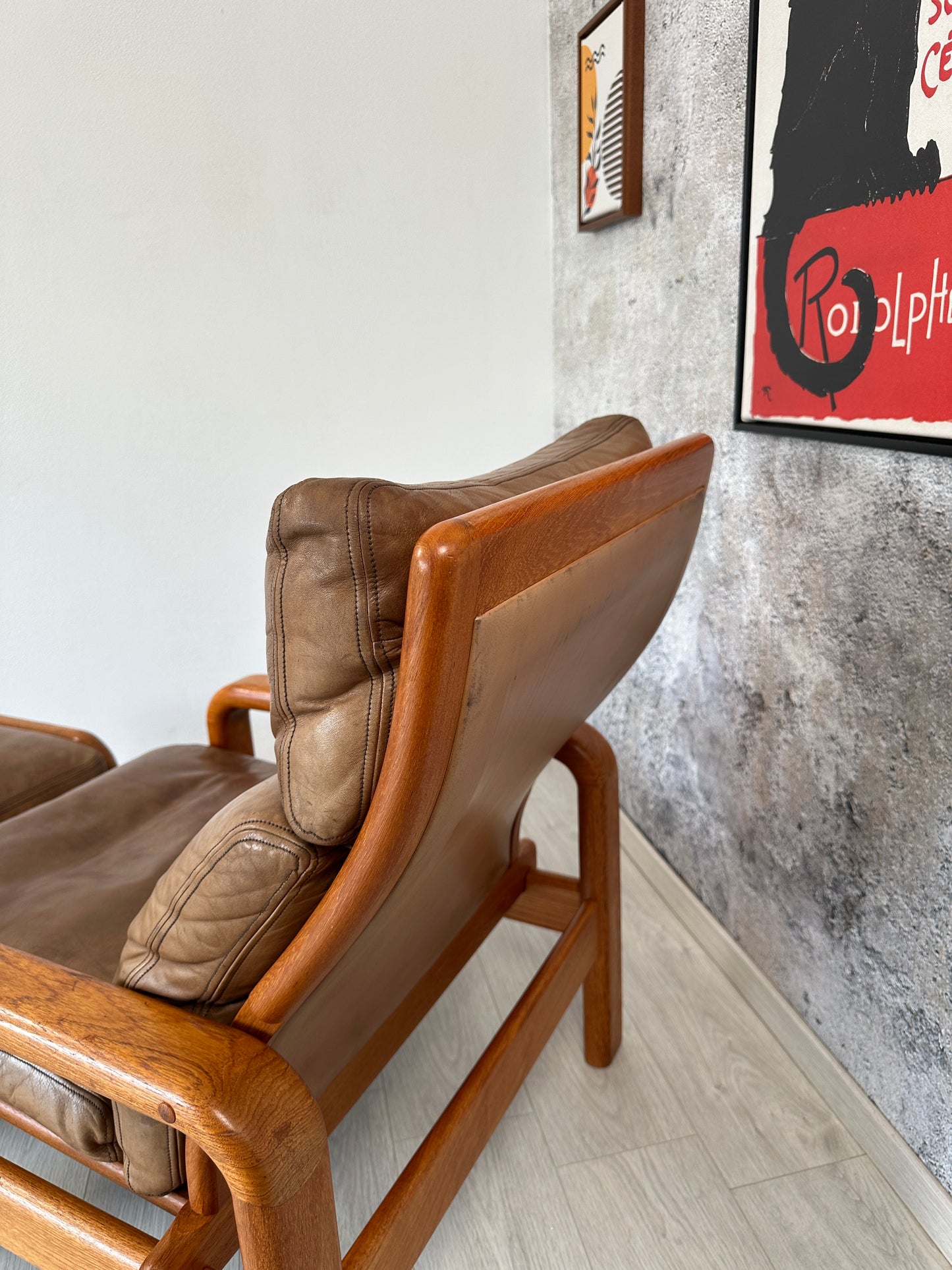 Dänischer Teak Sessel mit Hocker und Lederauflage von L. Olsen & Son