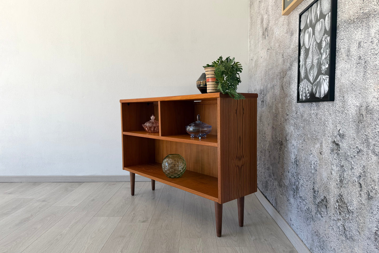 Danish Teak Kommode / Sideboard by Hundevad