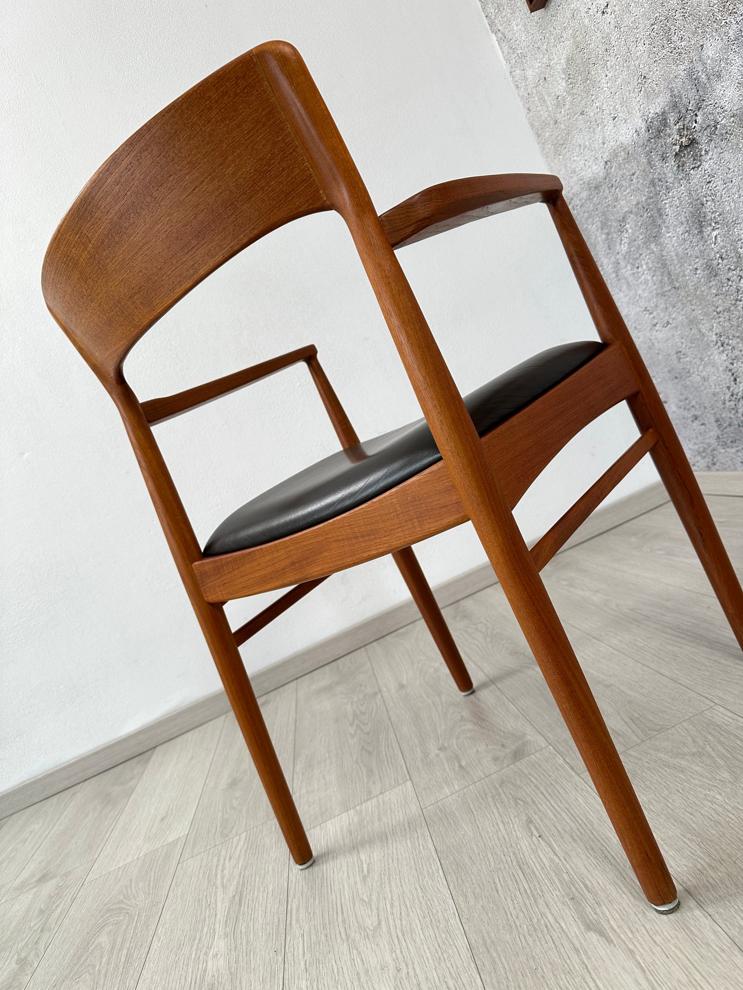 Danish Teak-Armlehnenstuhl / Schreibtischstuhl Kjaernulf für KS Møbler, 60er