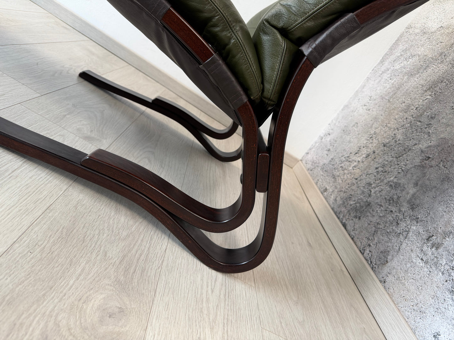 Norwegischer Leder Lounge Sessel + Ottomane by Hove, 70er