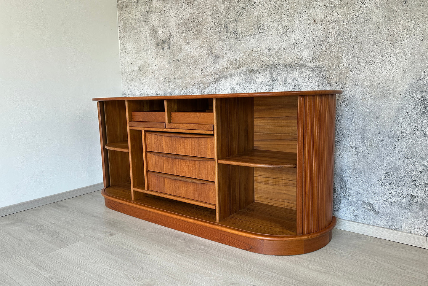Danish Teak Kommode / Sideboard by Dyrlund 181cm, 1960er
