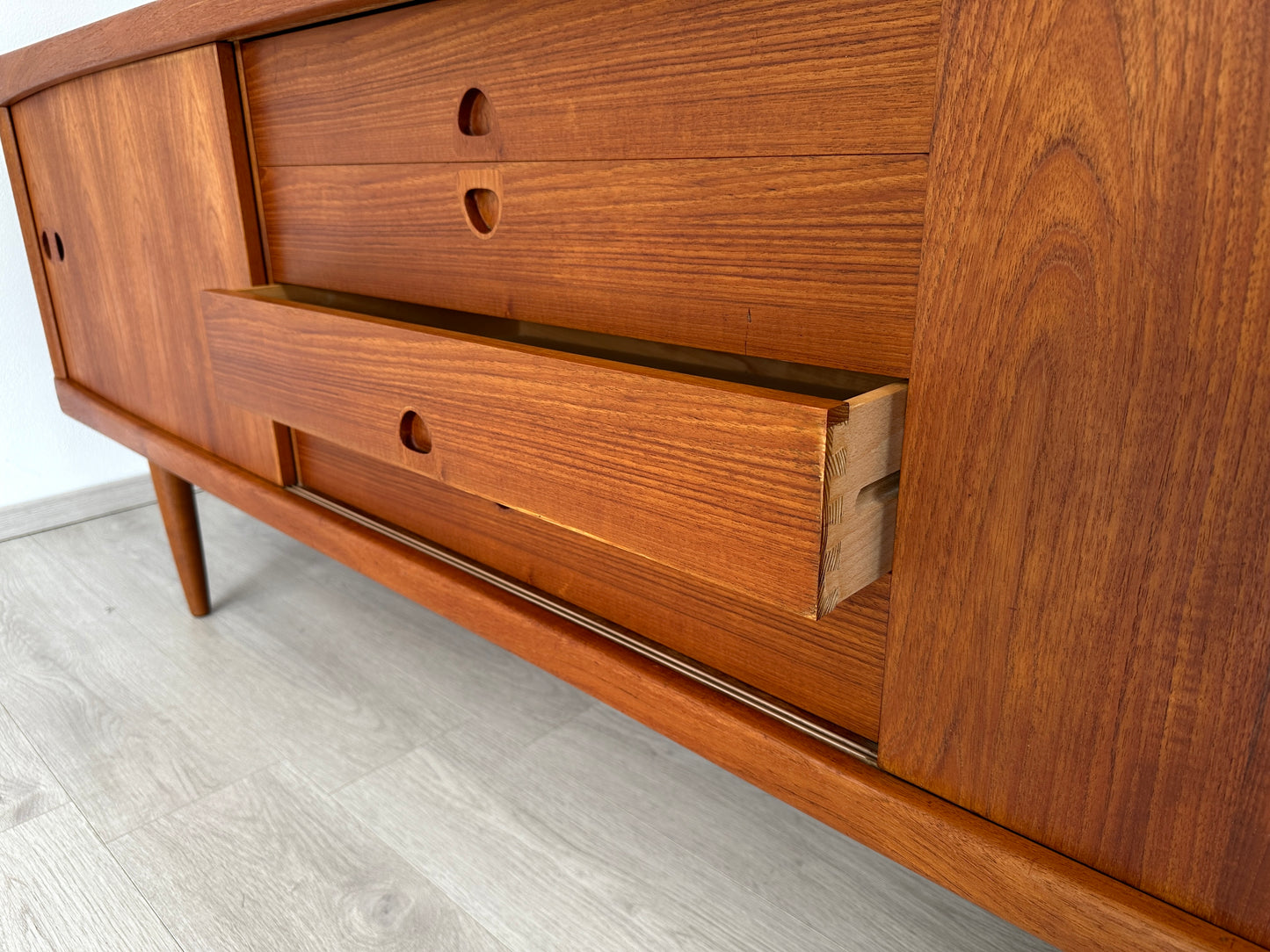 Dänisches Teak Sideboard H.W. Klein für Bramin, 1960er