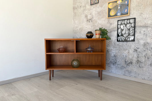 Danish Teak Kommode / Sideboard by Hundevad