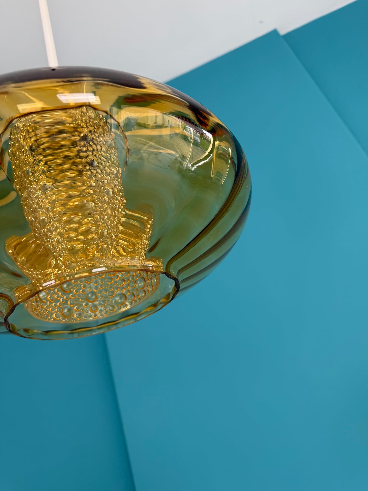 Mid-Century / Space-Age Hängelampe – bernsteinfarbenes Glas , 60er/70er