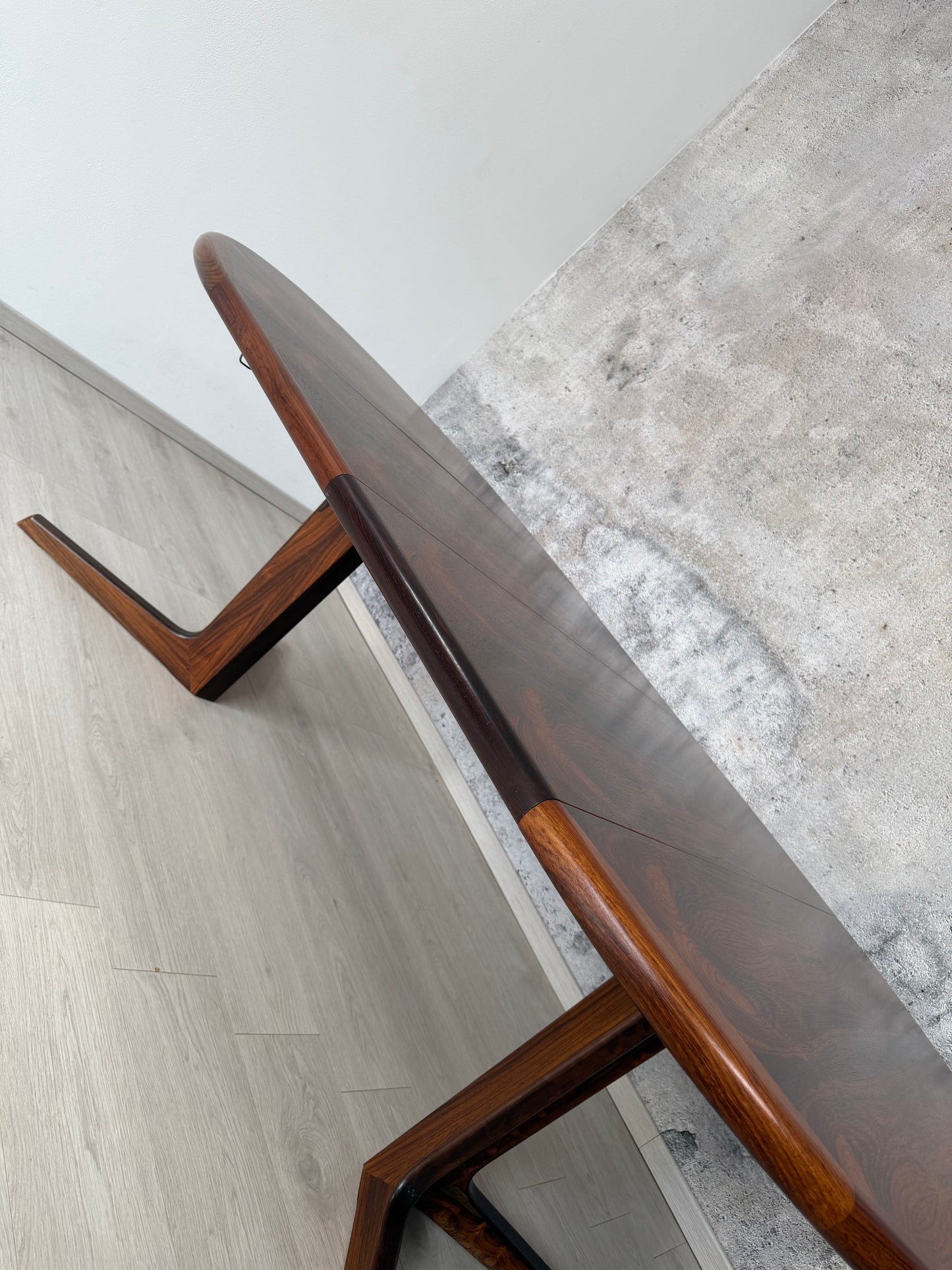 Dänischer Rio Palisander-Esstisch – bis 314 cm - Mid-Century