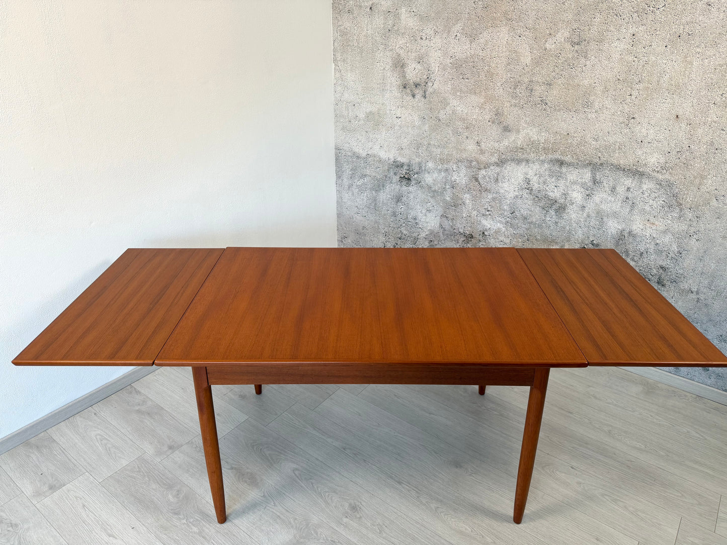 Dänischer Mid Century Teak Esstisch, 1960er