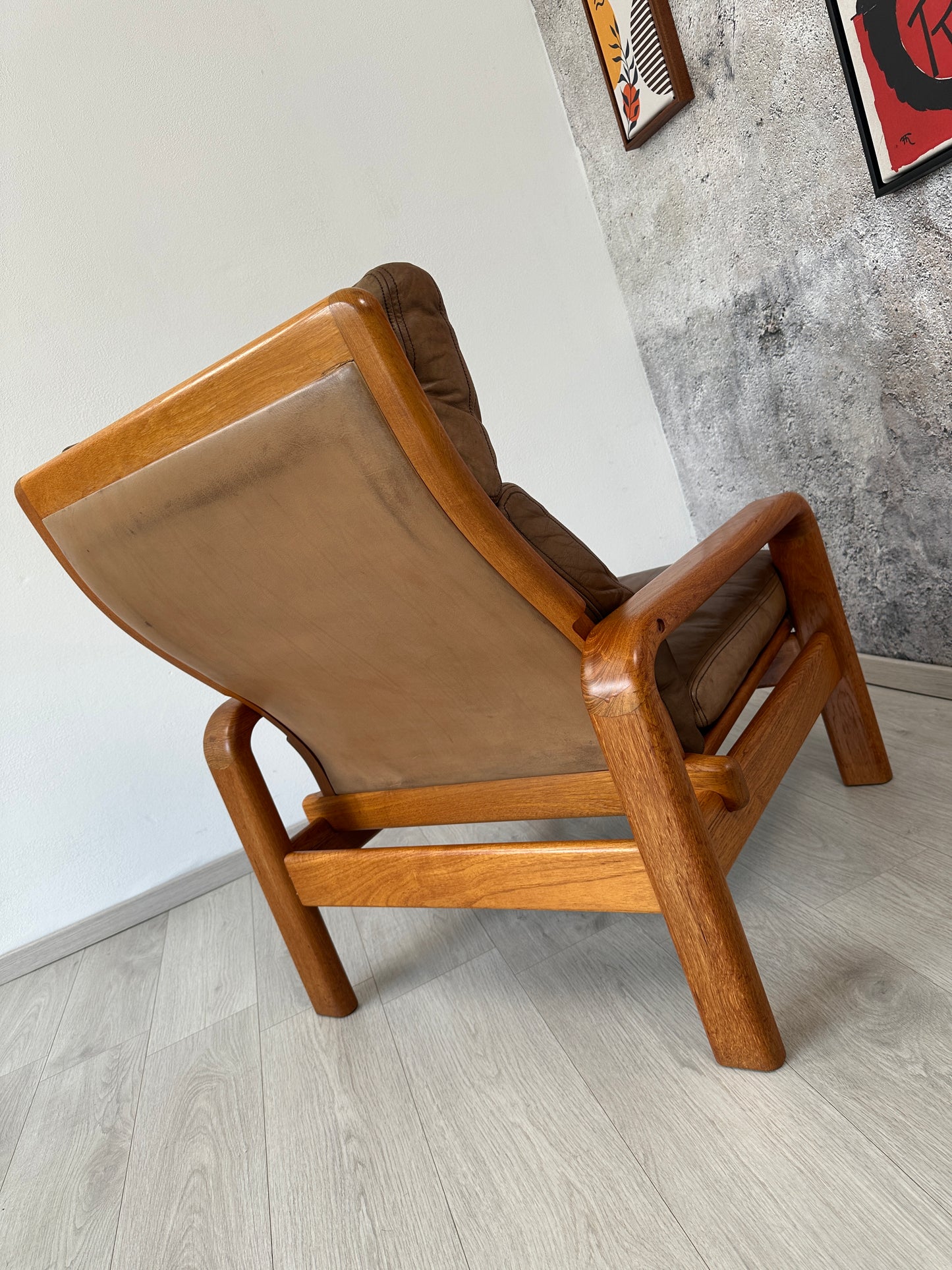 Dänischer Teak Sessel mit Hocker und Lederauflage von L. Olsen & Son